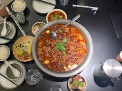 -麻六记(凤凰汇店)