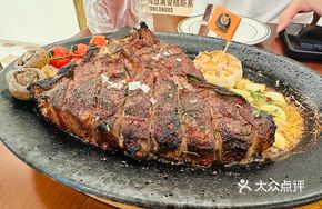 Dry-aged 35-day Red House Angus T-bone Steak