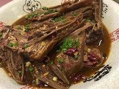 衢州鸭头-衢州人家(吉杨路店)