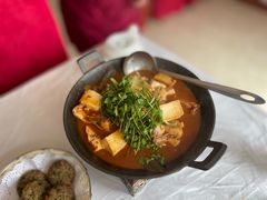 一鱼两锅-万佛湖许老大铁锅鱼(黑金冠店)