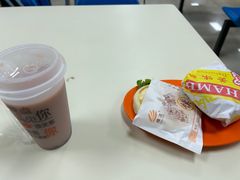 -吉林大学前卫南校区-湖畔餐厅