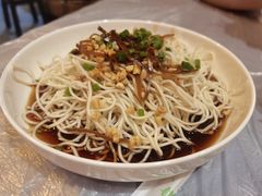 -狮龙啤酒烧烤屋(建二路店)