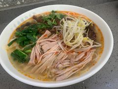 -力香园猪脚米线(金星店)