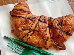 法式香浓巧克力可颂-星巴克(丽水青田临江东路店)