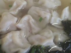 虾肉小馄饨 -王家沙点心店(南京西路总店)