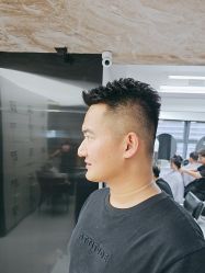 -宫铭烫发染发接发店