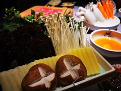 -一绪に寿喜烧自助(世茂广场店)