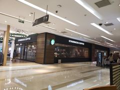 -星巴克臻选(成都来福士店)