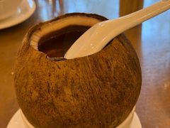 黑豆家鸡炖原只椰子汤-大唐靓汤江门私房菜(景田店)