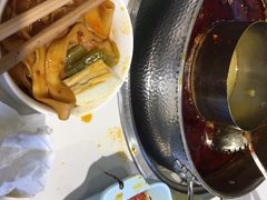 -蛙两只美蛙鱼头火锅(恒茂店)