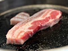 五花肉-本家韩国烤肉(青岛万象城店)