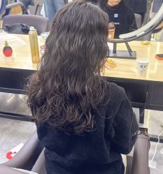 -藤野造型烫发染发