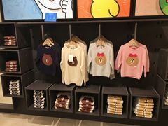 衣服-LINE FRIENDS Garosu-gil Flagship Store
