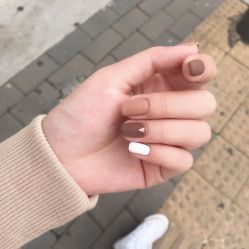 -悦色美甲美睫·精品