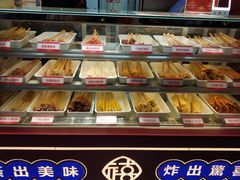 面包甜点陈列柜-千禧炸串(明瓦廊店)