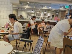 -麦当劳(水坑尾街店)