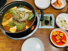 -元堂脊骨土豆汤(明洞2号店)
