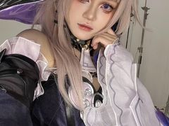 -米游妙妙屋cosplay换装自拍摄影体验馆