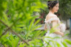 -现代经典婚纱摄影(光明北路尊荣总店)