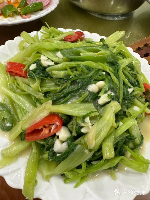 正宗高流河饭店原创风姜鸡图片