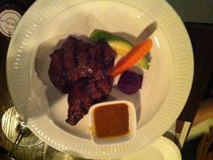 -食间牛排(湖西路店)