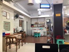 大堂-潮镇老尾牛杂(环城西路店)