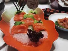 -红鼎豆捞·非遗鲍皇汤火锅(宝丰路店)