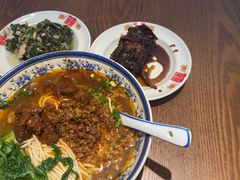-辣肉面大王(天平路店)