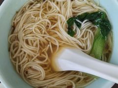 -静之湖湖畔餐厅