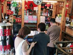 -老东镇啤酒屋海鲜加工·蒸汽海鲜·海鲜烧烤(台东店)