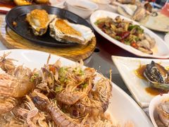 -老东镇啤酒屋海鲜加工·蒸汽海鲜·海鲜烧烤(台东店)