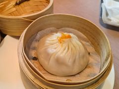 蟹粉小笼包-夜上海(新天地店)
