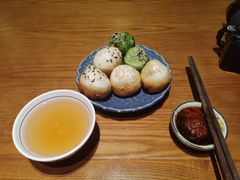 -鑫震源·苏式大虾生煎(山塘街店)