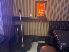 -皇马纯KTV·量贩·聚会(民治店)