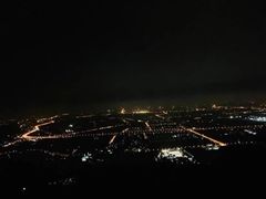 -鬼笑石后山停车场