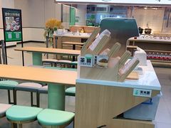 -老乡鸡(西岸凤巢店)
