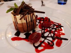 -卡佩罗意大利餐厅及酒吧Al Cappello Trattoria