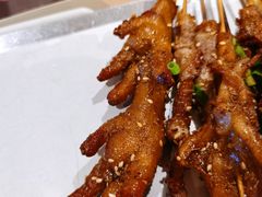 烤鸡爪串-木屋烧烤(大运店)