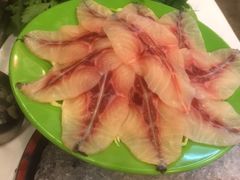 -鲜入围煮花胶鸡海鲜火锅