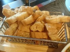 -三人行骨头王火锅(长寿店)