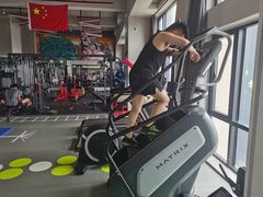 -浩克健身工作室