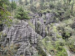 -梭布垭石林景区