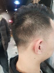 -MOVAN  HAIR莫凡匠人发型屋