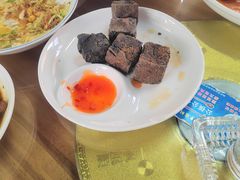 -芦茨金富饭庄·25年老字号·专做稻草鸡