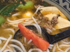 云南小锅米线-蒙自源米线大王(东站店)