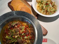 -新辣宴·湖南家常菜·商务聚餐(中粮创芯店)