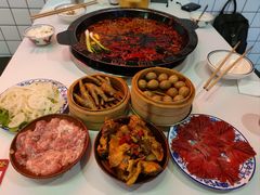 -卤校长老火锅(杨家坪直营店)