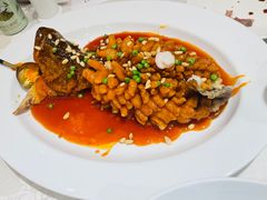 -品悦酒店(三林古镇店)