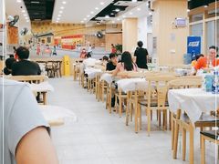 大堂-江城燕子大排档(江汉路步行街店)