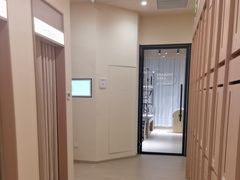 -乐刻瑜伽·普拉提·小瑜荚YogaPod(滨江银泰店)